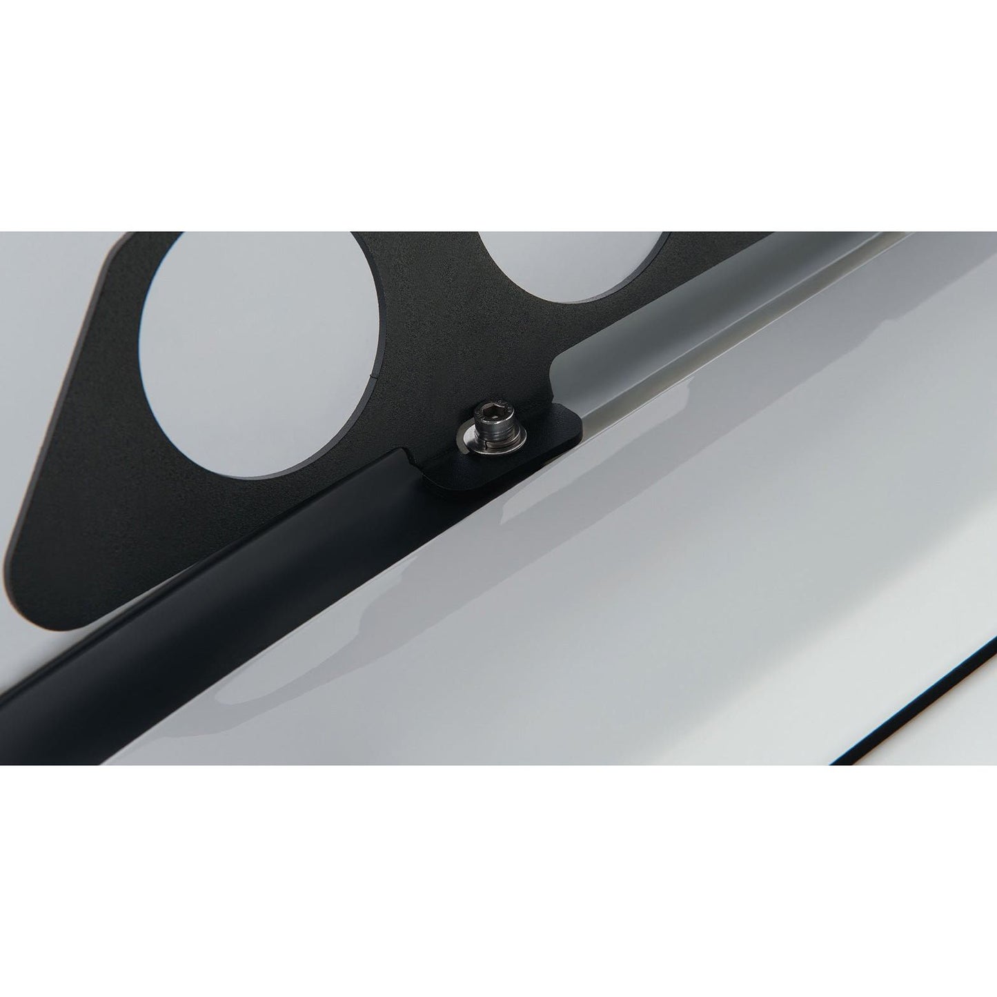 RD4B1 Rhino-Rack BackBone - Discovery 3 & 4 - Shop Rhino-Rack | Stoke Equipment Co Nelson