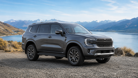 Best Thule Roof Boxes for the Ford Everest