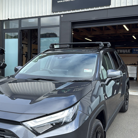 Toyota RAV-4 2019-ON (w/ flush rail) - Thule WingBar Edge Roof Rack Black