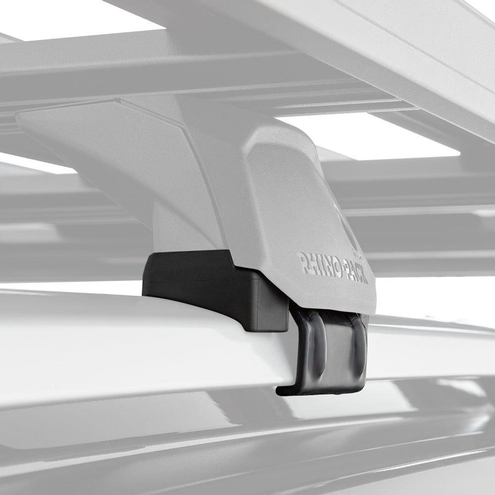Roof rack crossbar with mounting bracket on a vehicle