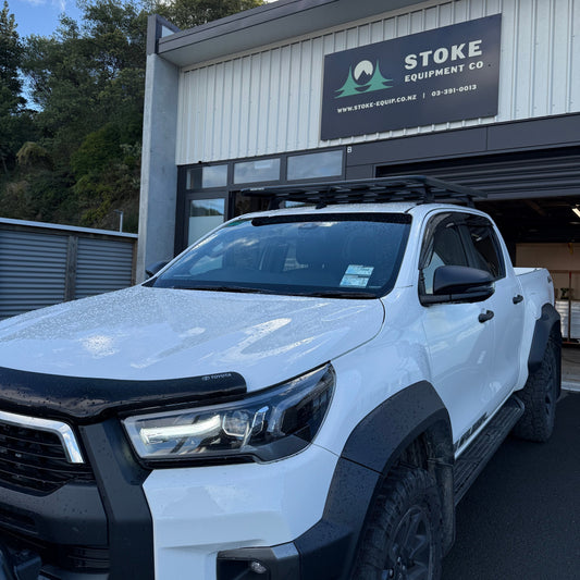 Toyota Hilux 2015-ON - Rhino-Rack Pioneer RX300 Roof Tray Kit - JC-03626