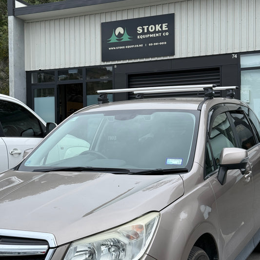 Subaru Forester 2008-2013 (w/ fixpoint) - Thule WingBar Evo Roof Rack Silver