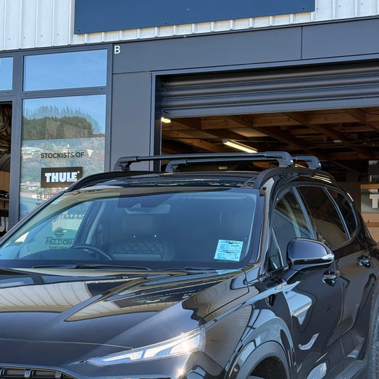 Hyundai Santa Fe 2018-2024 - Thule WingBar Edge Roof Rack Black