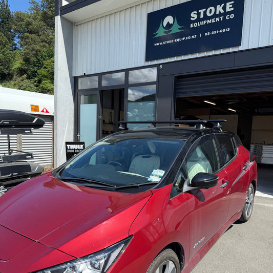 Nissan Leaf 2010-ON - Thule WingBar Evo Roof Rack Black