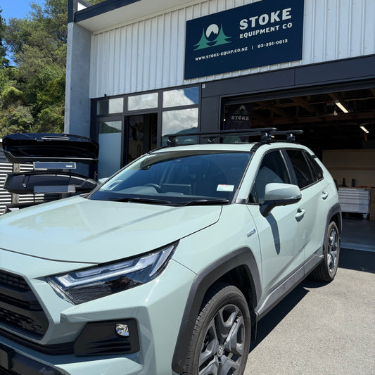 Toyota RAV-4 2019-ON (w/ flush rail) - Thule WingBar Evo Roof Rack Black
