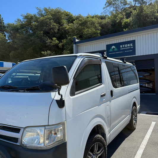 Toyota Hiace 2005-2019 (low roof) - Rhino-Rack Sportz 3 Bar Roof Rack Kit - JC-05154.3