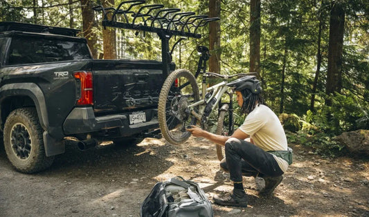 alt: featured_media.alt | default: product.title