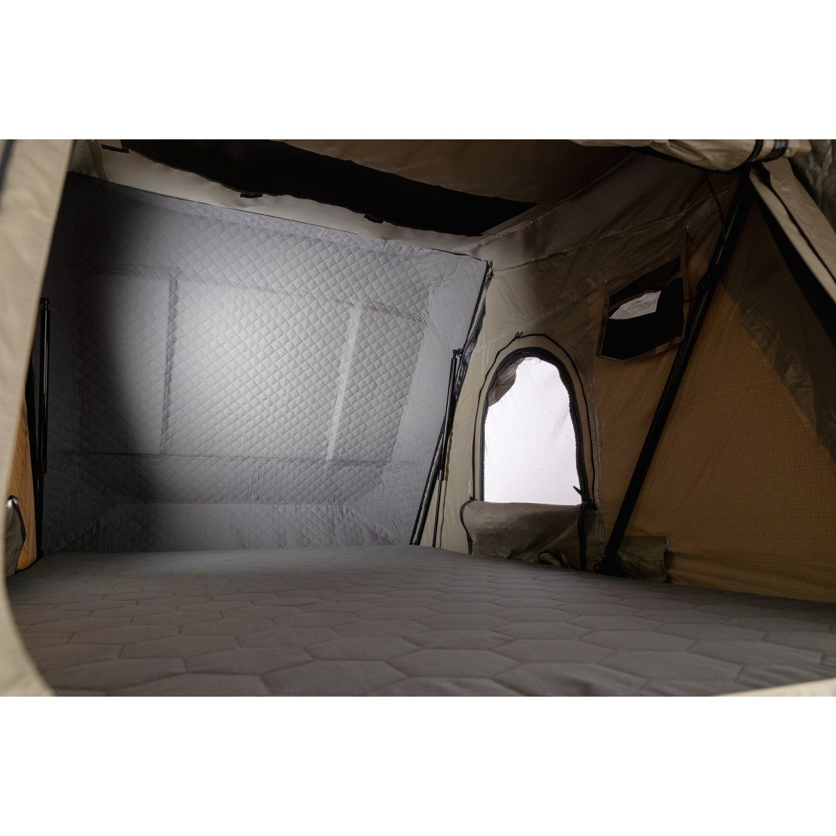 Rhino-Rack Hard Shell Roof Top Tent - 61002 - Shop Rhino-Rack | Stoke Equipment Co Nelson