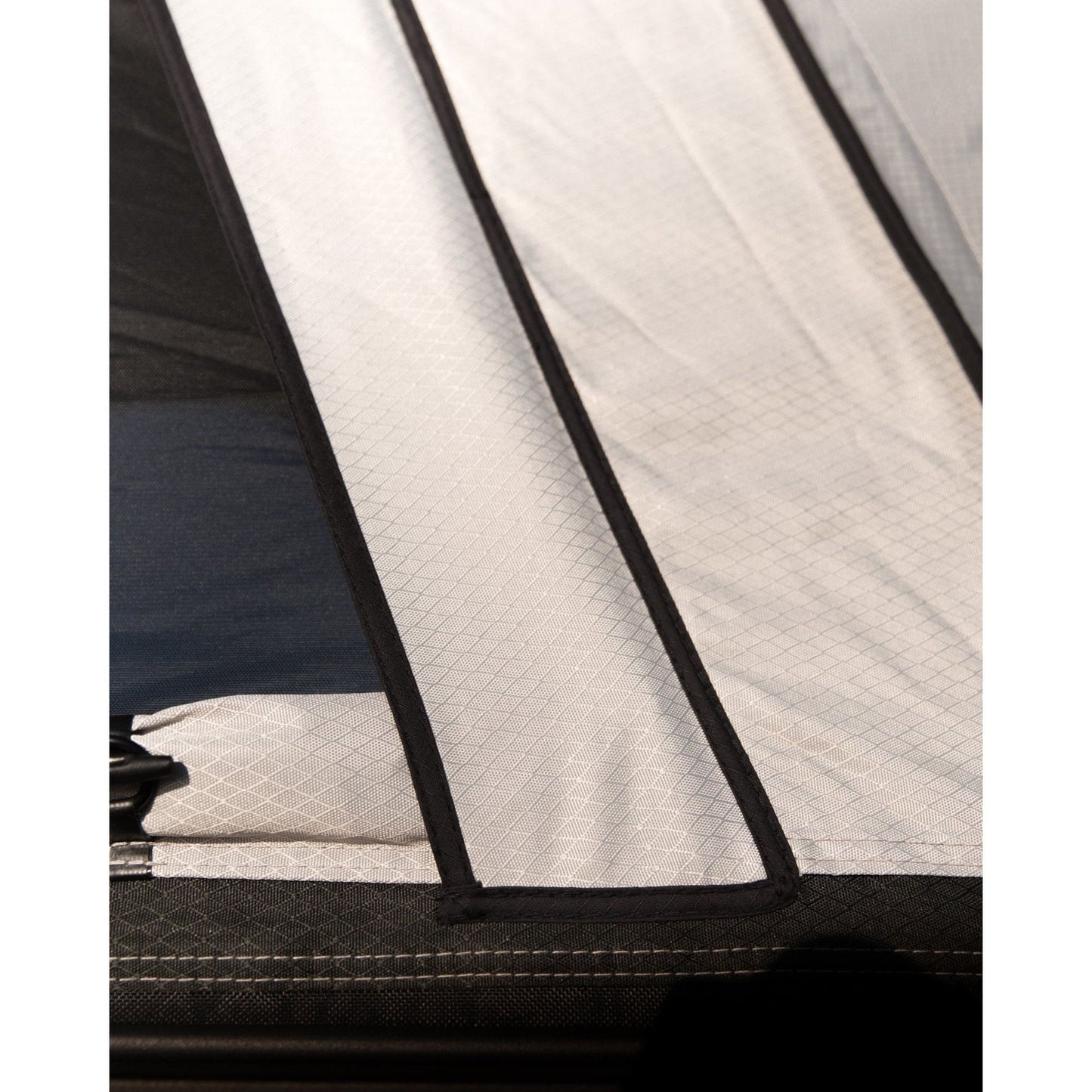 Feldon Shelter Hawk's Nest Hard Shell Rooftop Tent - Standard - Shop Feldon Shelter | Stoke Equipment Co Nelson
